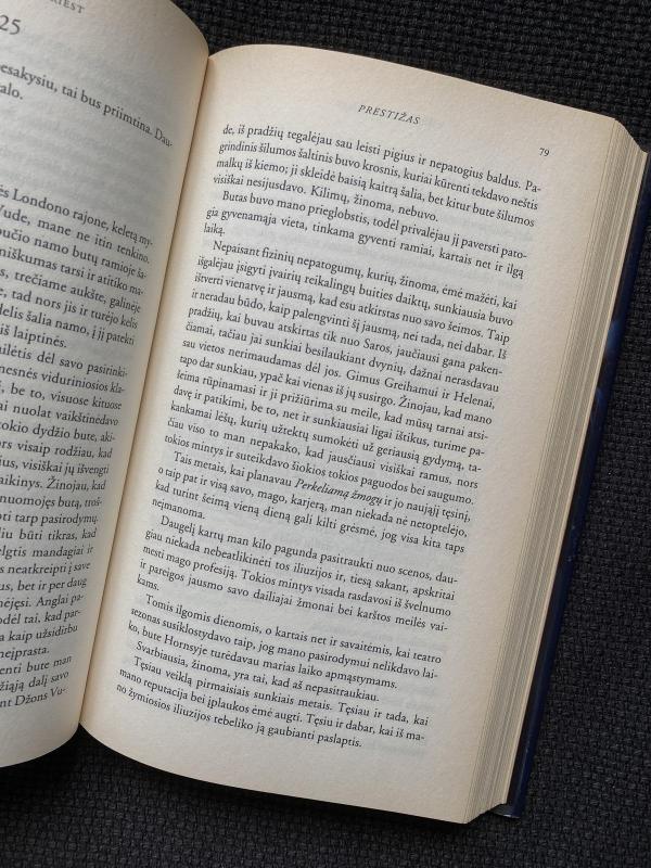 Prestižas - Priest Christoper, knyga 6