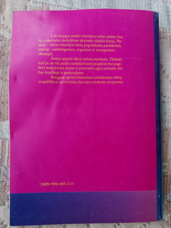 Chemijos testai. Neorganinė ir organinė chemija - Badzinska J. Volkovek J., knyga