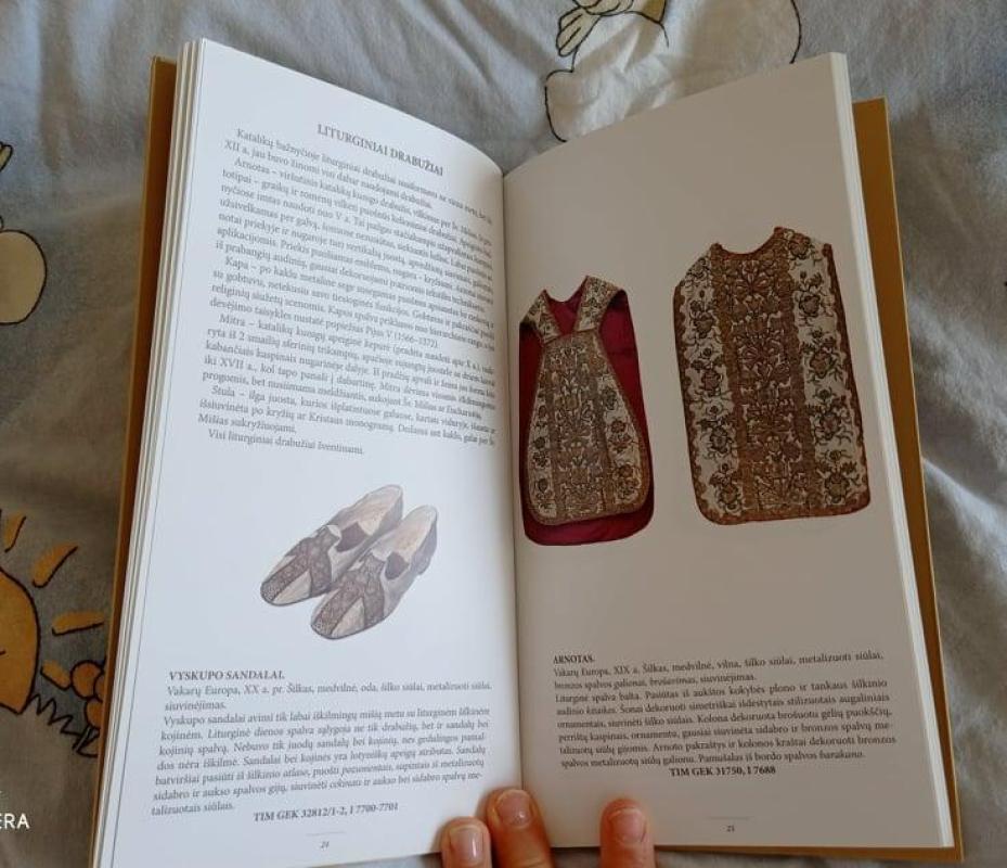 Sakralinio meno ekspozicijos vadovas - Autorių Kolektyvas, knyga 2