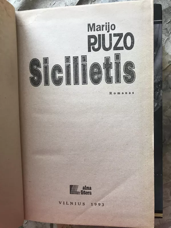 Sicilietis - Mario Puzo, knyga