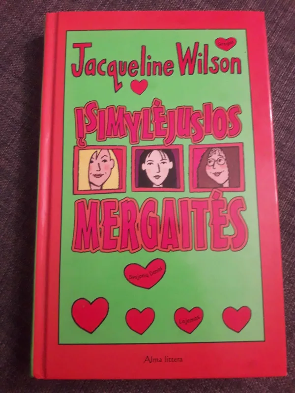 Įsimylėjusios mergaitės - Jacqueline Wilson, knyga