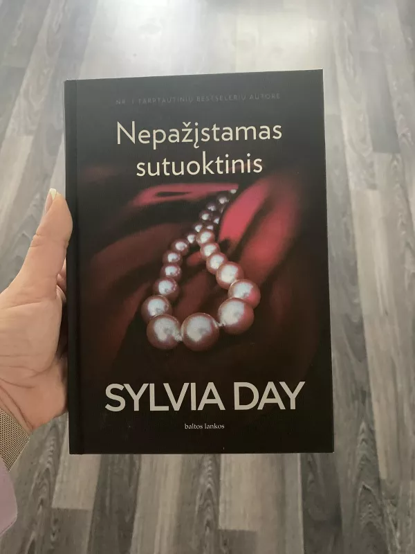 Nepažįstamas sutuoktinis - Sylvia Day, knyga