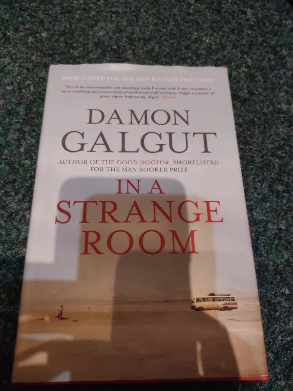In a strange room - Damon Galgut, knyga 2