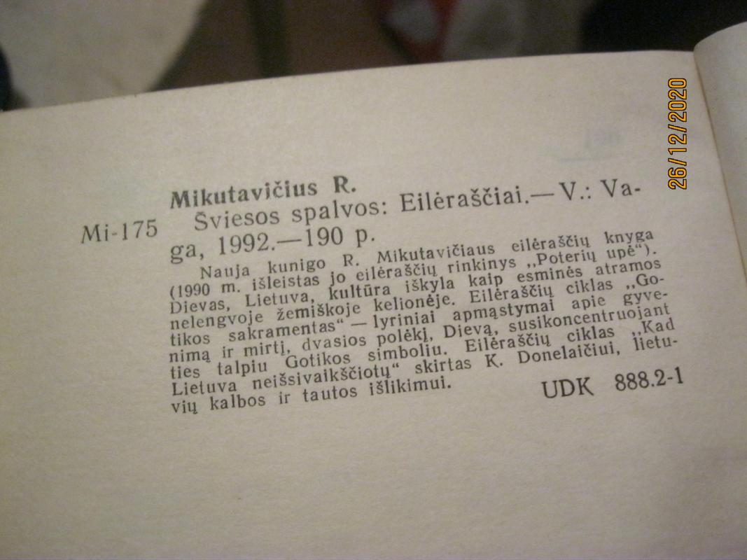 Šviesos spalvos - Ričardas Mikutavičius, knyga 2