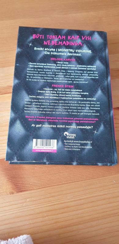 Monstrų vidurinė - Lisi Harrison, knyga 4