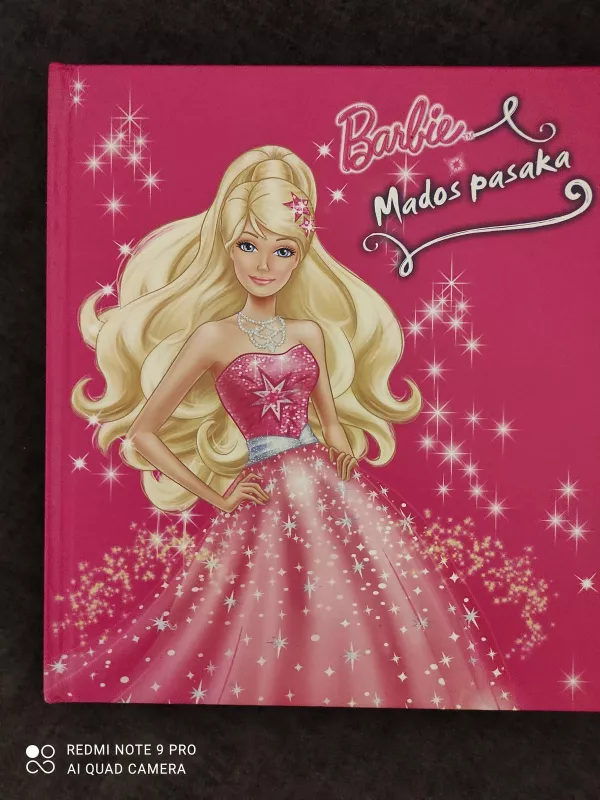 Barbie Mados pasaka - Autorių Kolektyvas, knyga