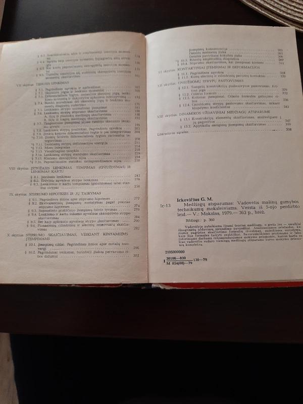 Medžiagų atsparumas - Georgijus Ickovičius, knyga 3