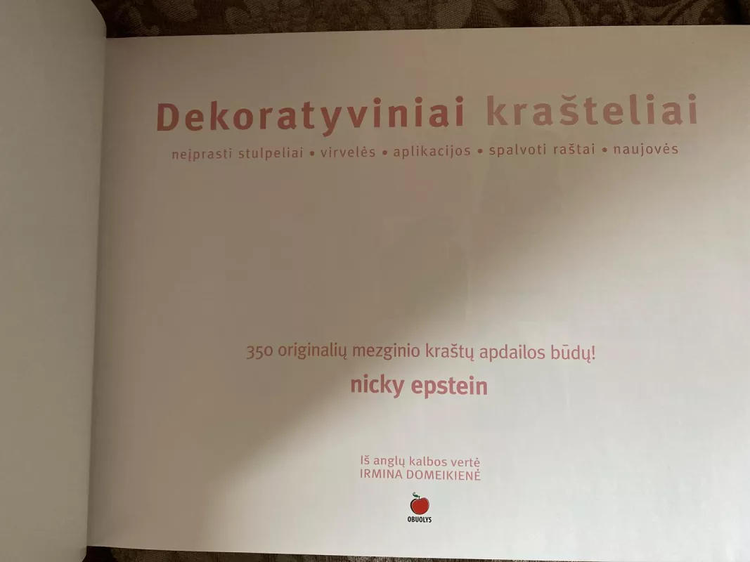 Dekoratyviniai krašteliai - Nicky Epstein, knyga 2