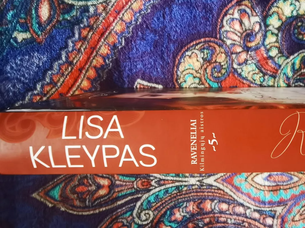 Raudonplaukė gundytoja - Lisa Kleypas, knyga