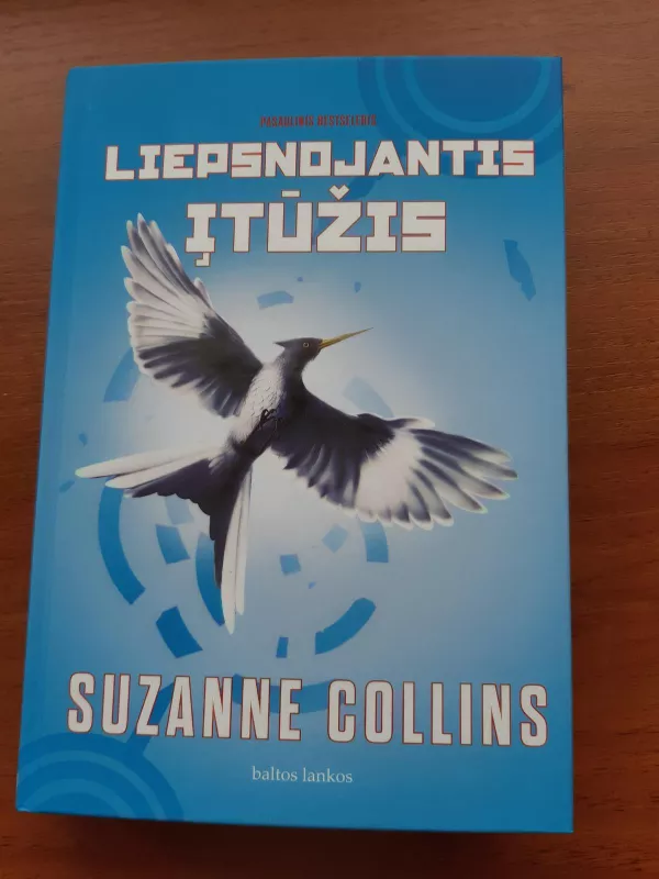 Liepsnojantis ledas - Suzanne Collins, knyga