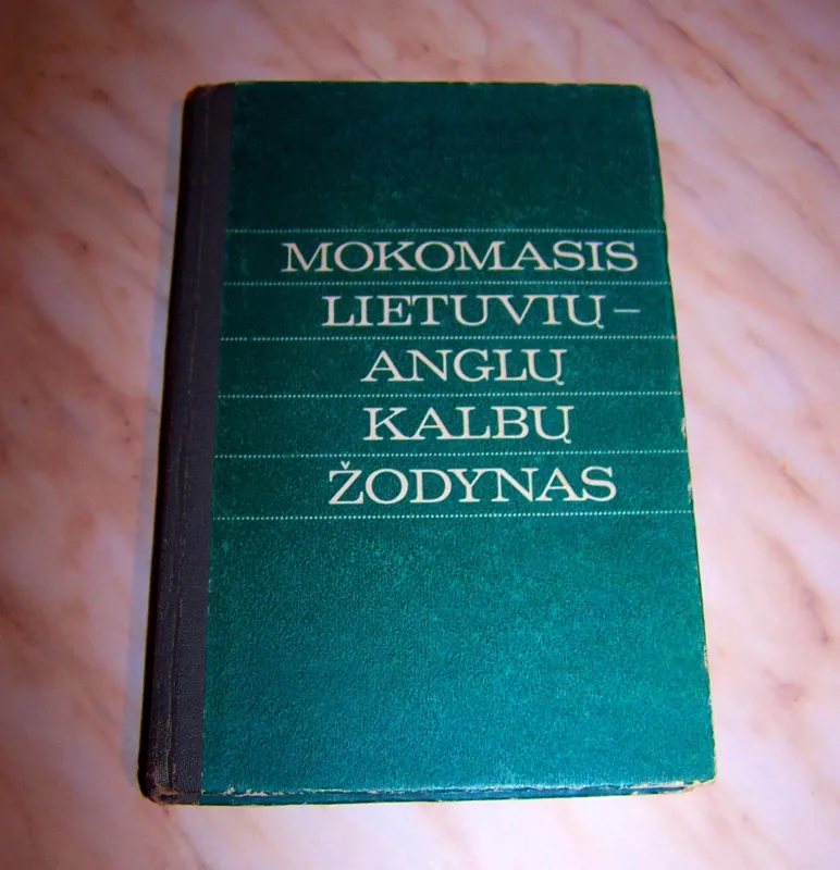 Mokomasis Lietuvių- Anglų kalbų žodynas - Bronius Piesarskas, knyga