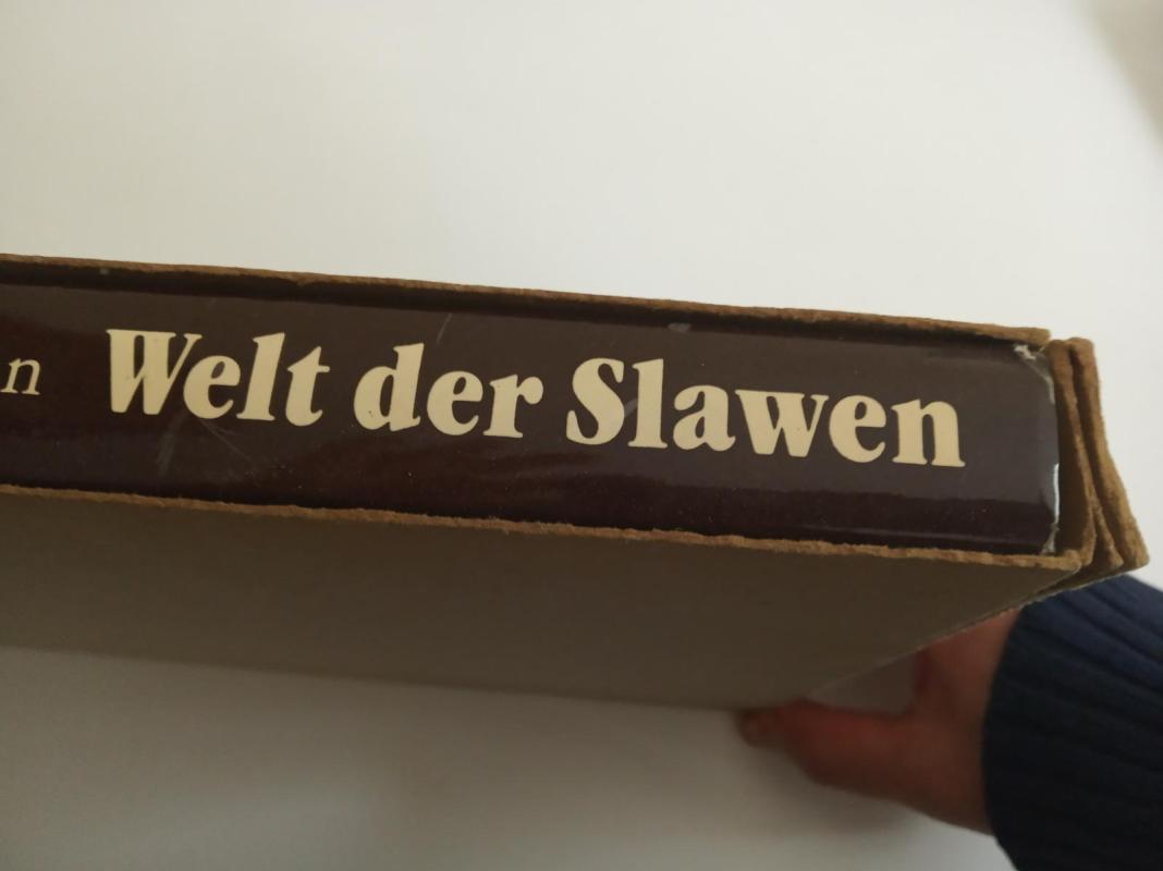 Welt der Slawen : GeschichteGesellschaft Kultur - Autorių Kolektyvas, knyga 2