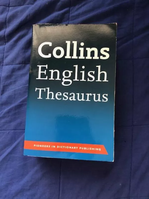 English Thesaurus - Autorių Kolektyvas, knyga