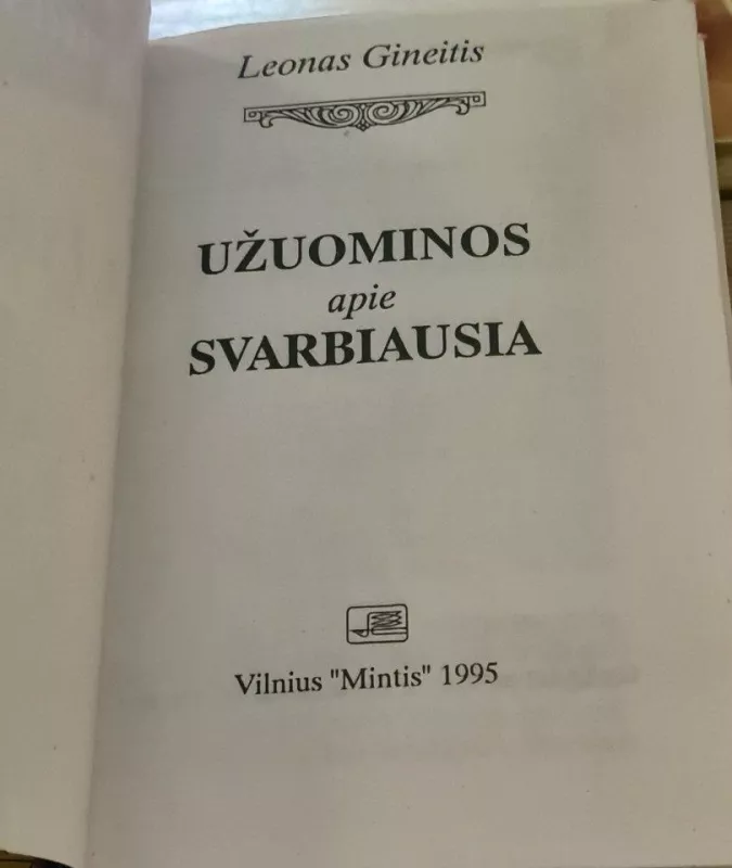 Užuominos apie svarbiausia - Leonas Gineitis, knyga