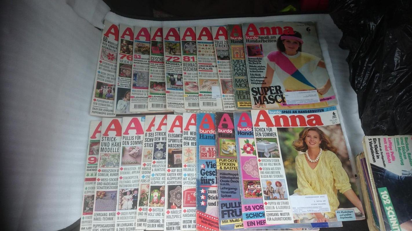 BURDA Anna, 1998 m., Nr. 3 - Autorių Kolektyvas, knyga 3