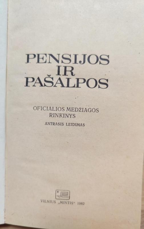 Pensijos ir pašalpos - V. Daunoravičius, knyga 3