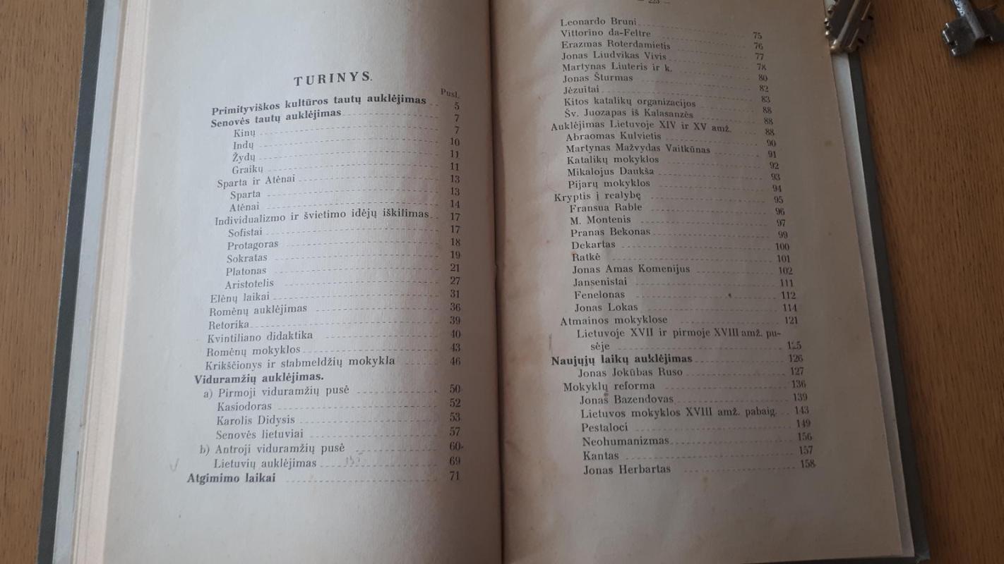 PEDAGOGIJOS ISTORIJA - Autorių Kolektyvas, knyga 3