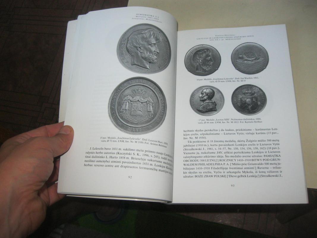 NUMIZMATIKA 2-3. METRAŠTIS 2001-2002 M - Autorių Kolektyvas, knyga 4