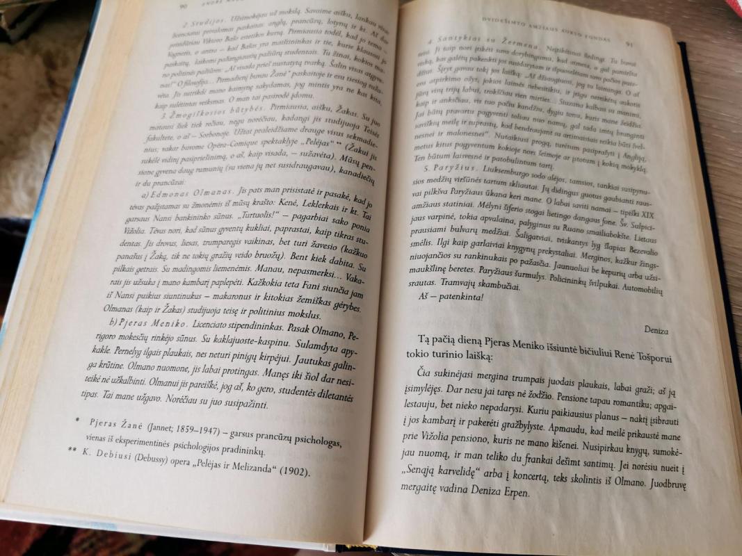 Šeimos ratas - Andre Maurois, knyga 4