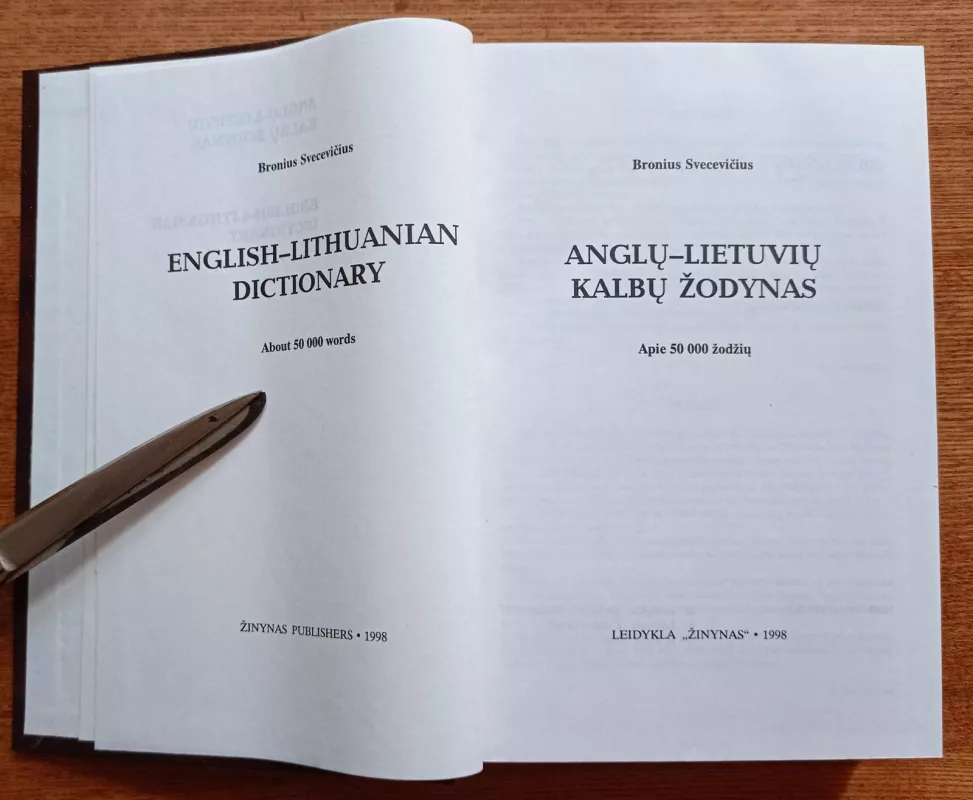 Anglų-lietuvių kalbų žodynas - Bronius Svecevičius, knyga 3