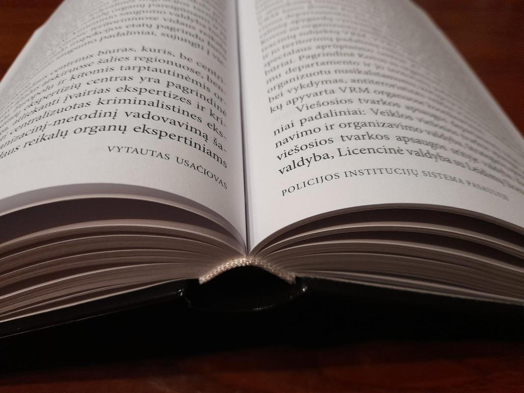 Policijos institucijų sistema pasaulyje - Vytautas Usačiovas, knyga 3