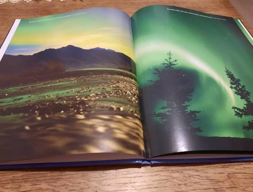 Aurora Borealis. Alaskas Northern lights - Autorių Kolektyvas, knyga 3
