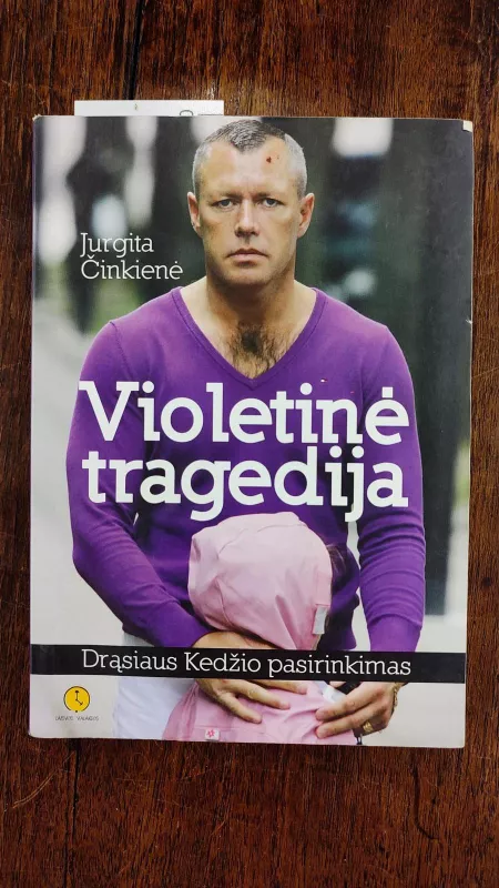 Violetinė tragedija - Jurgita Činkienė, knyga