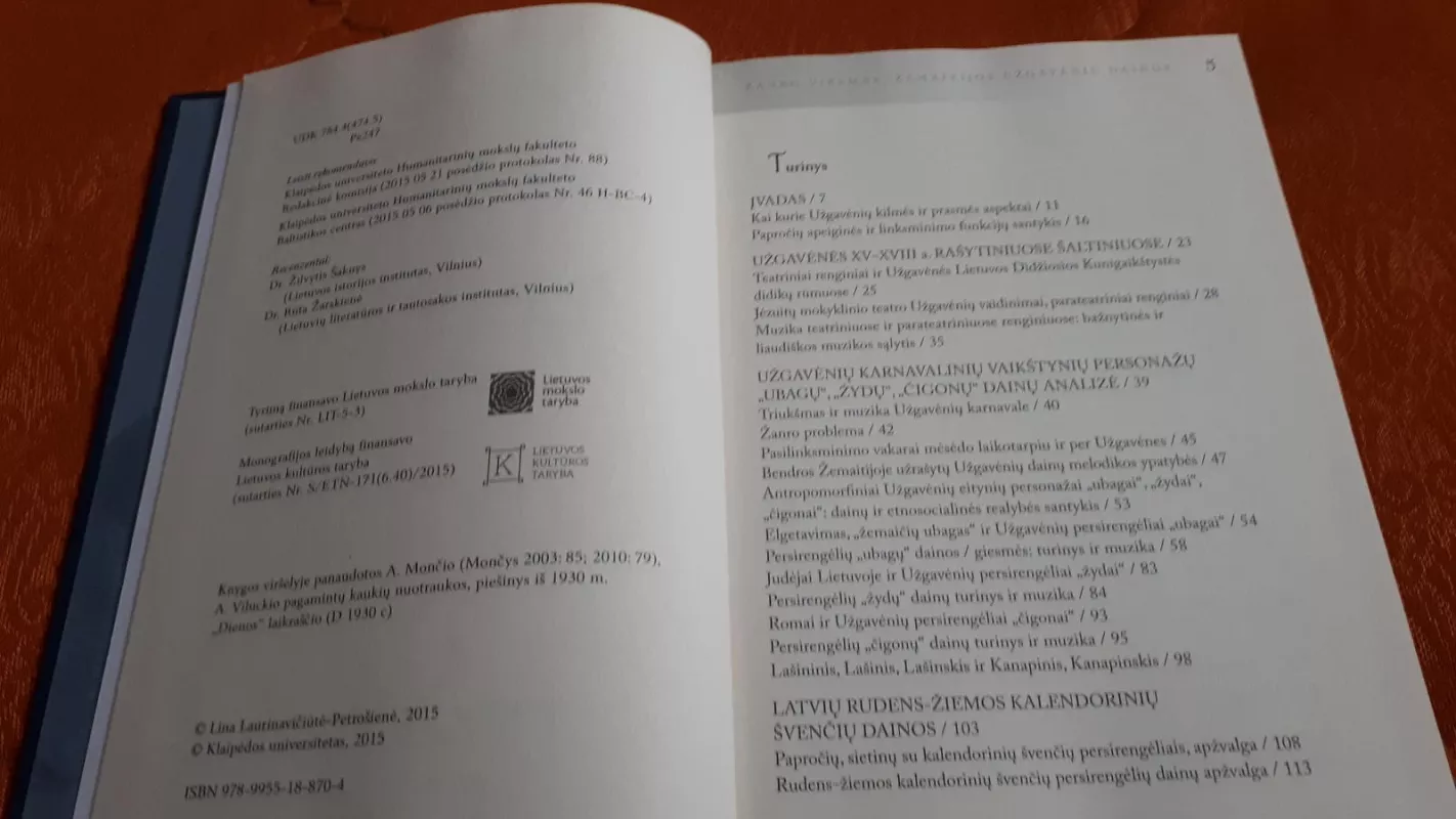 Žanro virsmas: Žemaitijos Užgavėnių dainos - Autorių Kolektyvas, knyga 4