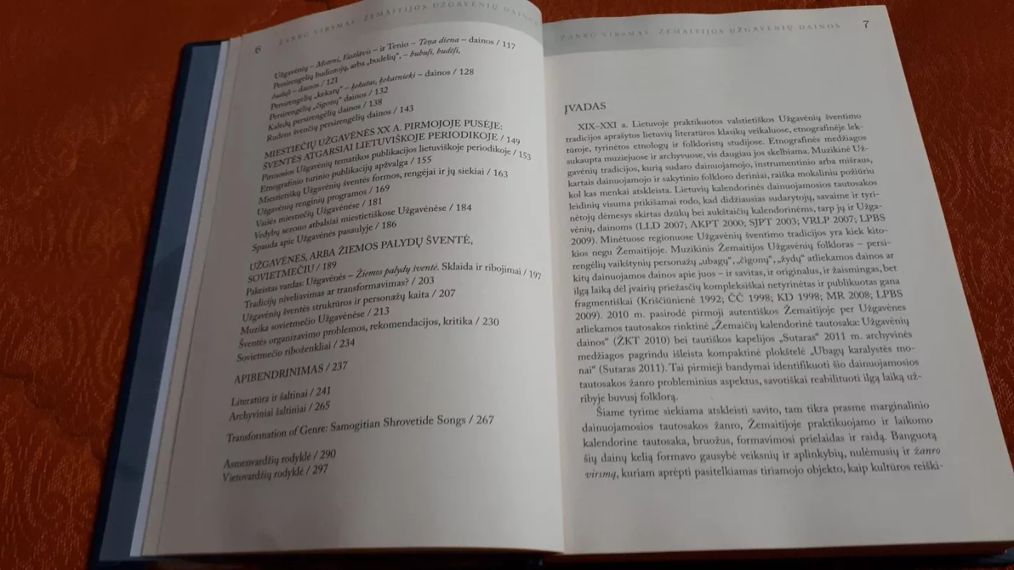 Žanro virsmas: Žemaitijos Užgavėnių dainos - Autorių Kolektyvas, knyga 3