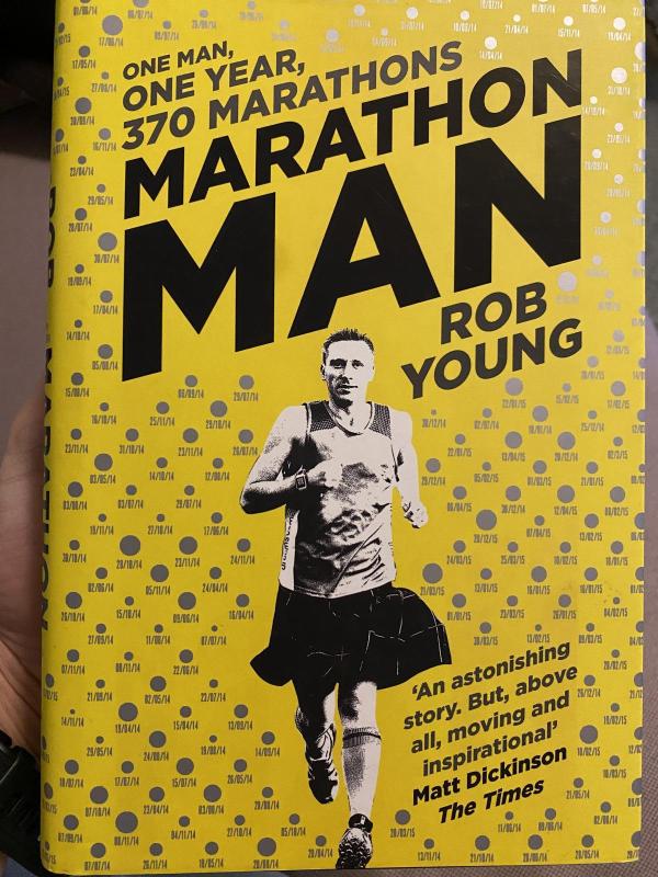 Marathon Man ( One Man, One Year, 370 Marathons ) - Rob Young, knyga 2