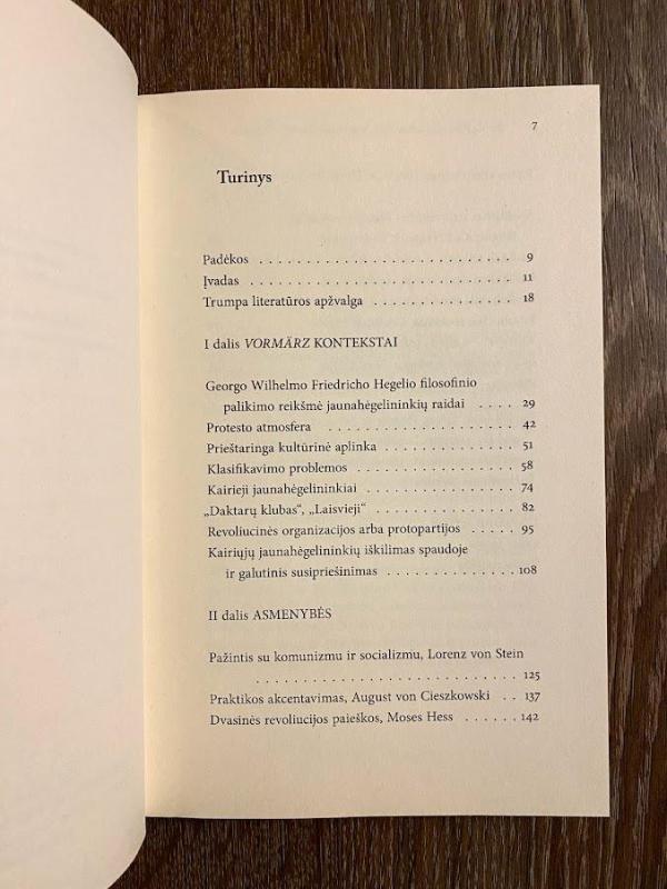 Kairieji jaunahėgelininkiai: tarp romantizmo ir diktatūros - Lauras Bielinis, knyga 2