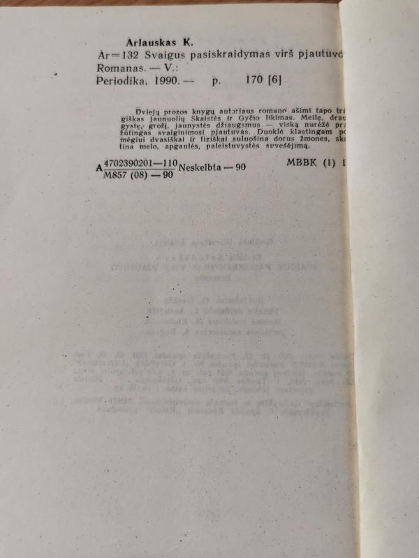 Svaigus pasiskraidymas virš pjautuvo - Kęstutis Arlauskas, knyga 3