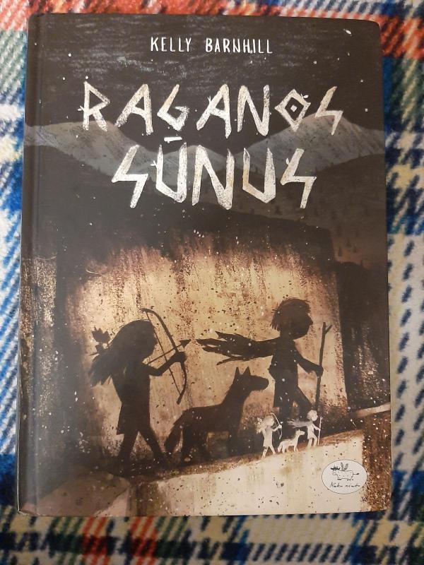 Raganos sūnus - Kelly Barnhill, knyga 3