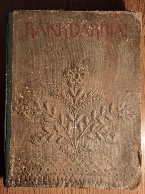 Rankdarbiai - O. Klikūnaitė, knyga 3