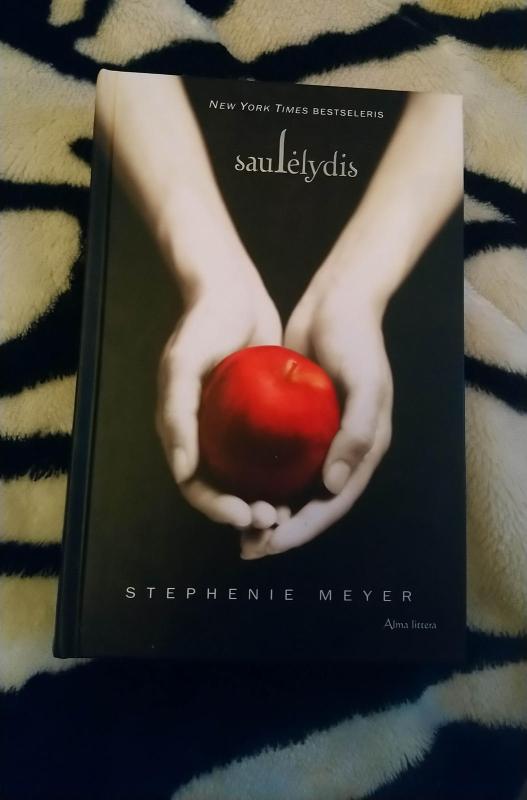 Saulėlydis - Stephenie Meyer, knyga 3