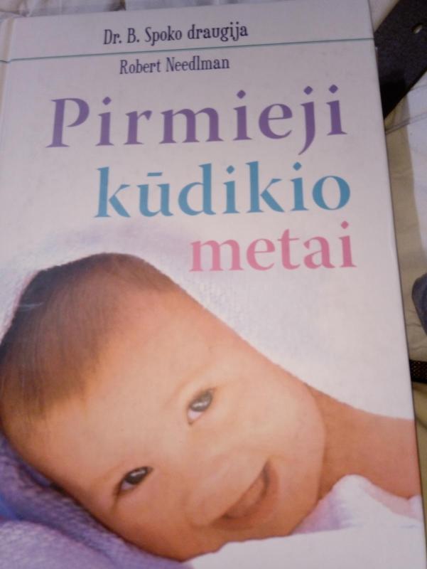 Pirmieji kūdikio metai - Robert Needlman, knyga 3