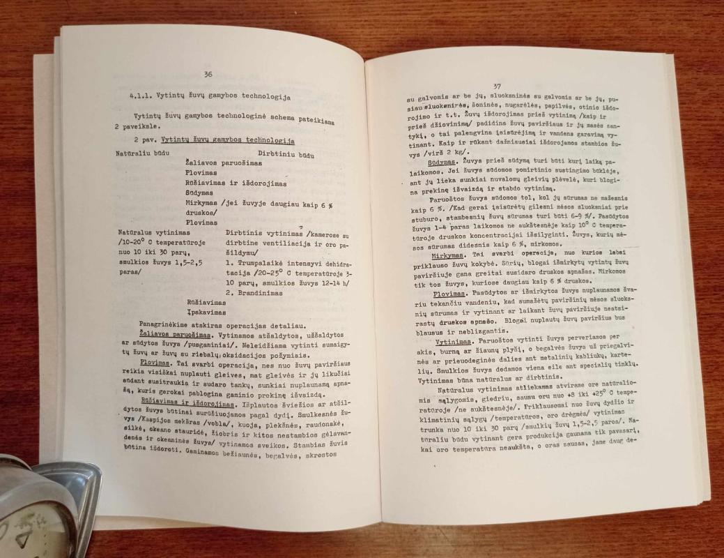 Rūkytos vytintos ir džiovintos žuvys bei žuvies kulinarijos gaminiai - Autorių Kolektyvas, knyga 3