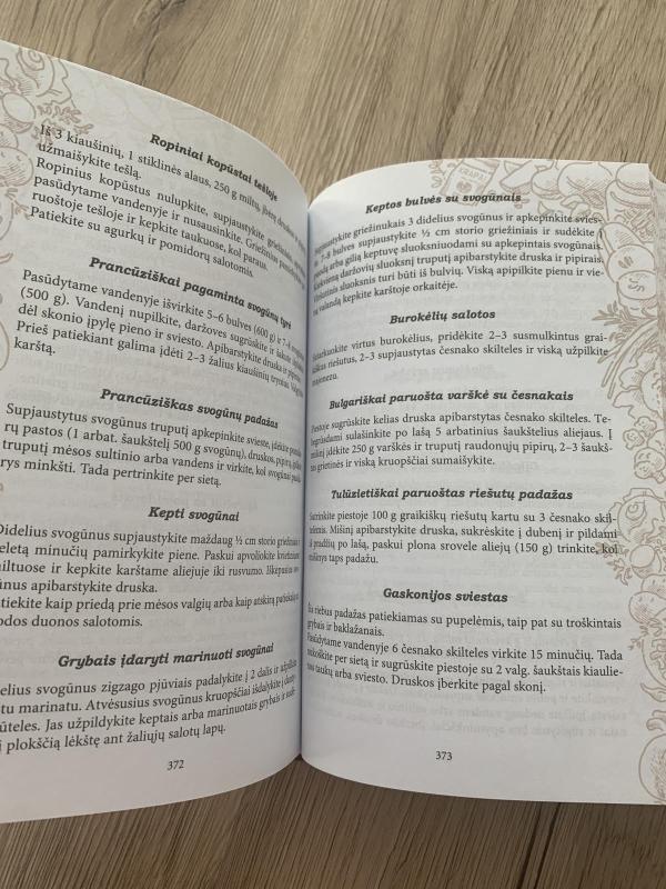 Sena gera virtuvė: 1550 paprastų receptų - Juris Lasenbergs, knyga