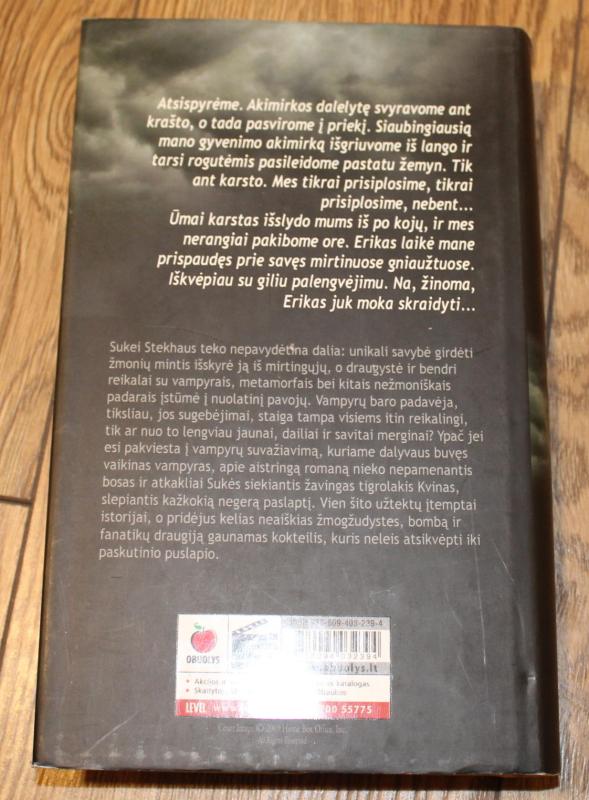 Gyvi ir mirę - Charlaine Harris, knyga 3