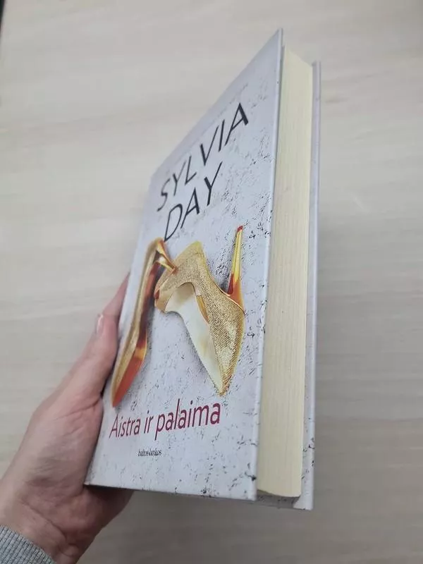 Aistra ir palaima - Sylvia Day, knyga