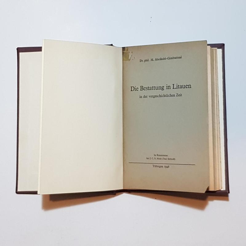 Die Bestattung in Litauen in der vorgeschichtlichen Zeit - Marija Gimbutienė, knyga 3