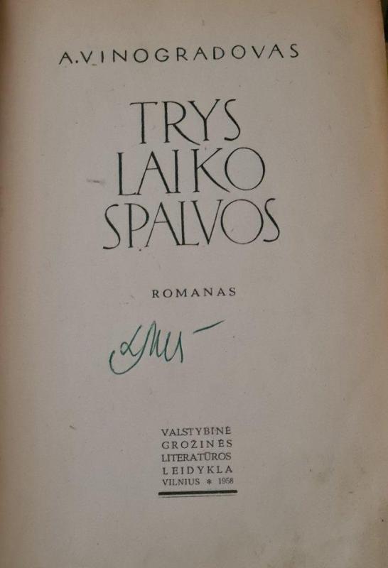 Trys laiko spalvos - A. Vinogradovas, knyga