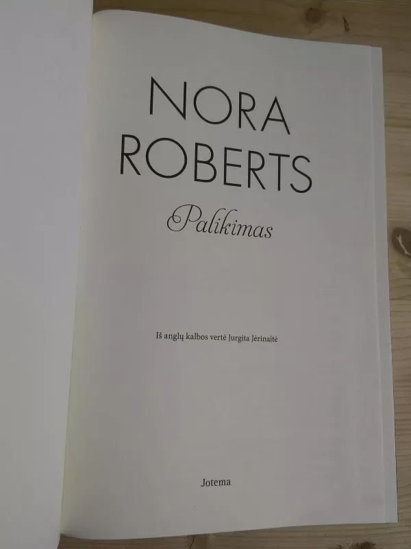 Palikimas - Nora Roberts, knyga 3
