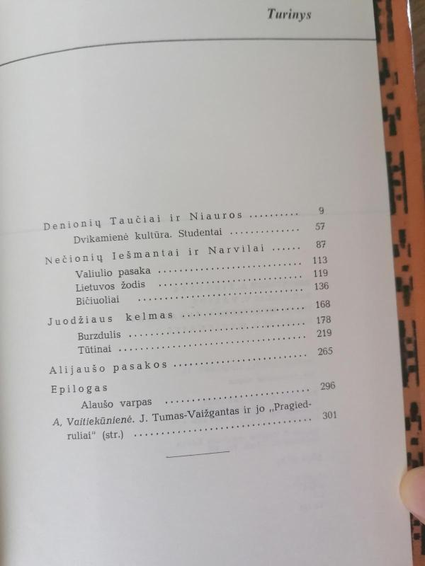Pragiedruliai (2 dalys) -  Vaižgantas, knyga 3