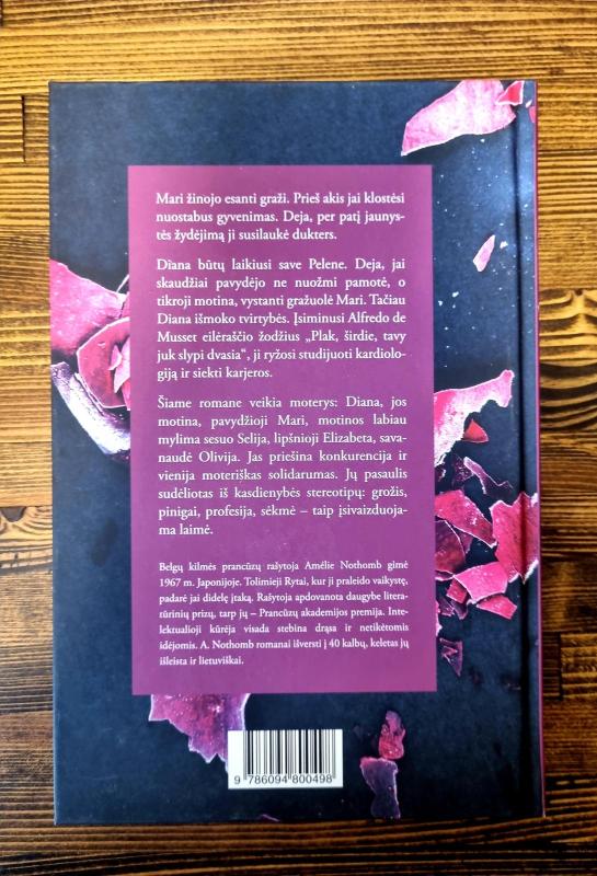 Plak, širdie - Amelie Nothomb, knyga 3