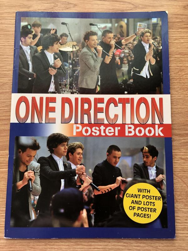 One Direction Poster Book - Autorių Kolektyvas, knyga 3