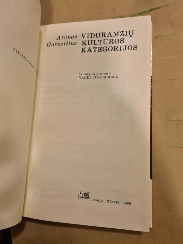 Viduramžių kultūros kategorijos - Aronas Gurevičius, knyga 3