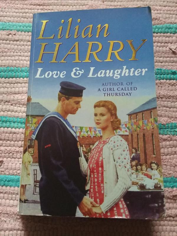 Love and Laughter - Lilian Harry, knyga 2