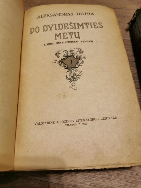 Po dvidešimties metų - Aleksandras Diuma, knyga 2