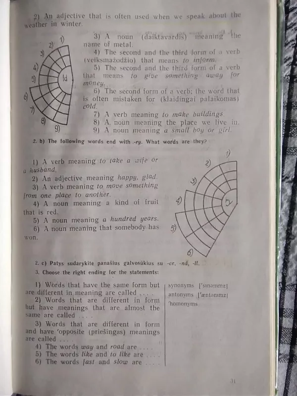 English 9 - Alma Stasiulevičiūtė, knyga 3